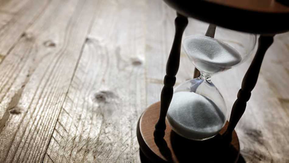 The requirement to correct deadline is fast approaching. Do you need some urgent tax advice?